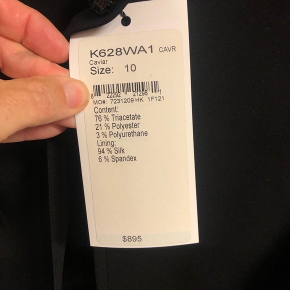 St John blazer NWT . - Picture 4 of 5